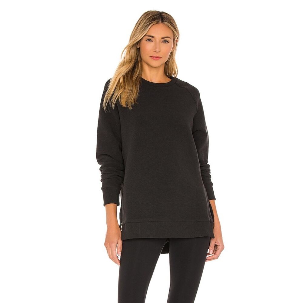 Varley Manning in Black Rib with size zipper details size XS